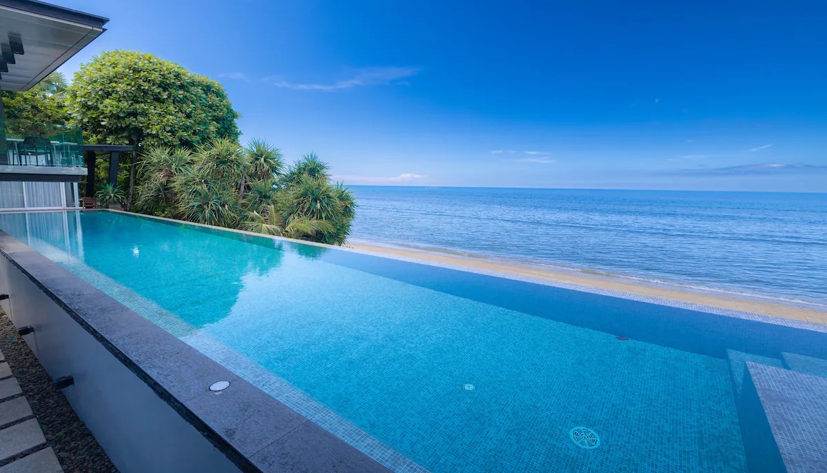 1 Pool