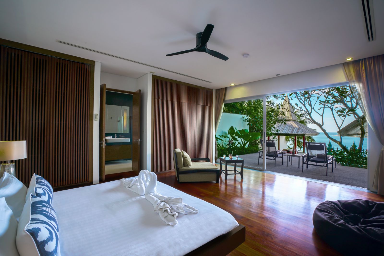 Luxury Sunset 4 Bedroom Surin - 9
