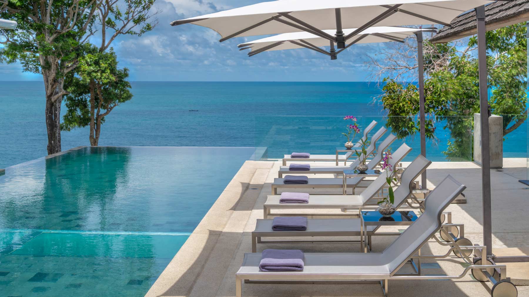 00-Villa-Saengoosta-Swimming-Pool-Area