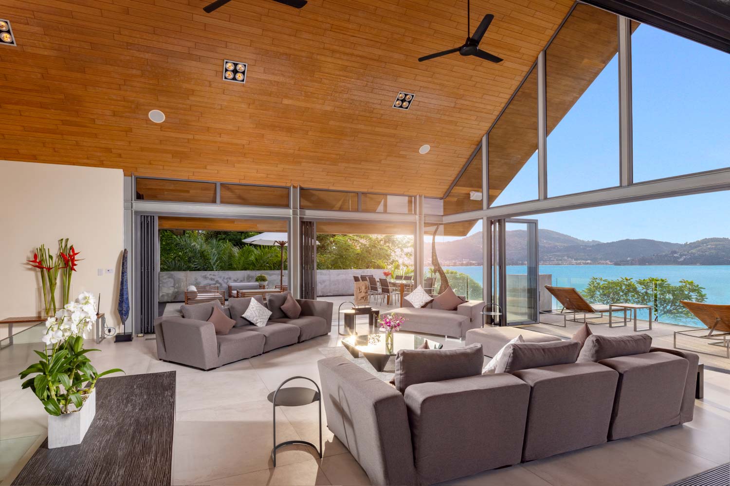 15-Villa-Benyasiri-Living-Area