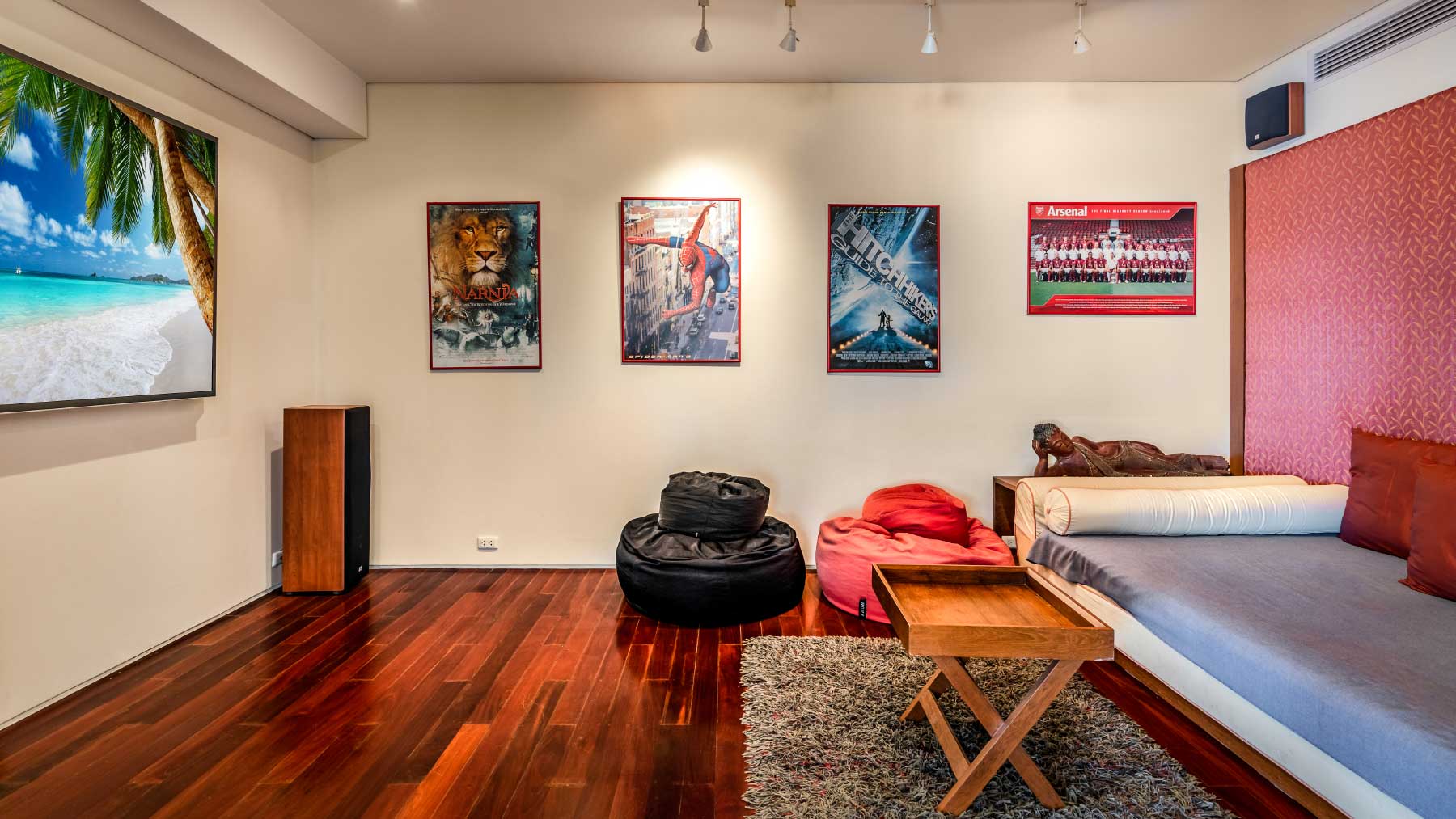 30-Villa-Viman-TV-Room